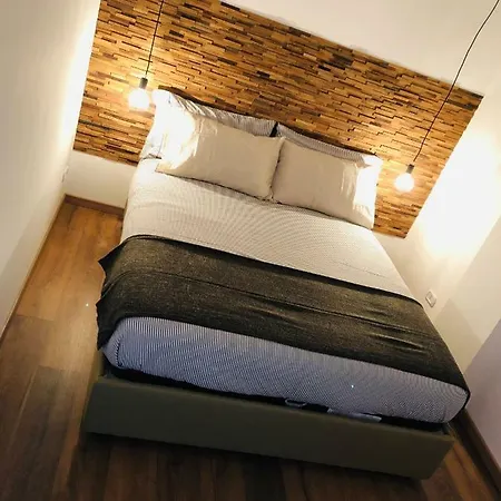 Apartment Olga Dependance Luxury Low Cost Neapel