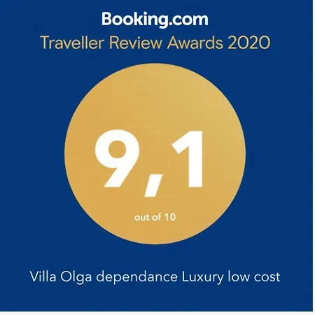 דירה Olga Dependance Luxury Low Cost