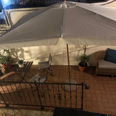 דירה Olga Dependance Luxury Low Cost נאפולי