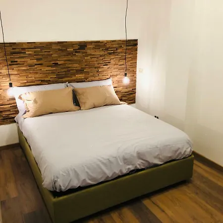 Olga Dependance Luxury Low Cost דירה