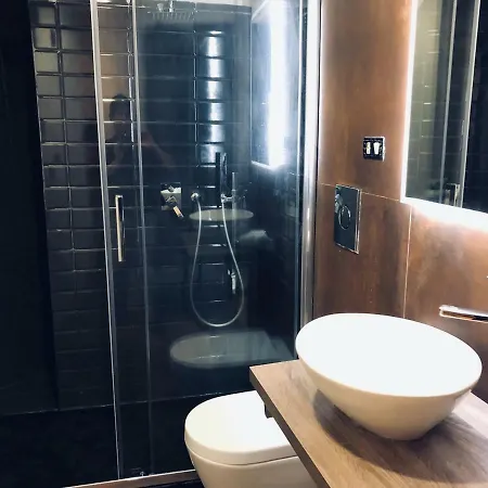 דירה Olga Dependance Luxury Low Cost