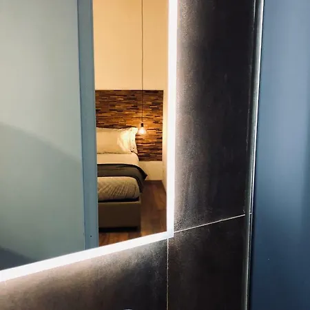 Olga Dependance Luxury Low Cost דירה נאפולי